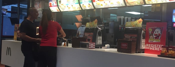 McDonald's is one of parañaque.