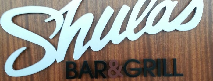 Shula's Bar &  Grill is one of Bev'in Beğendiği Mekanlar.