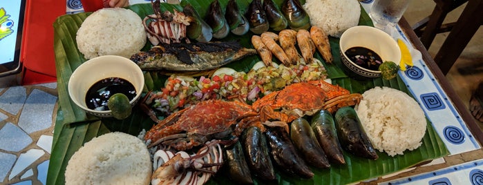 Boodle Fight Resto & Bar is one of Phillipines.