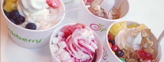 Pinkberry is one of Lieux qui ont plu à kriani.