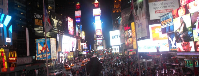 Times Square is one of My fav places on Earth.