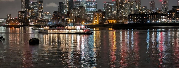 Deptford Wharf is one of London.