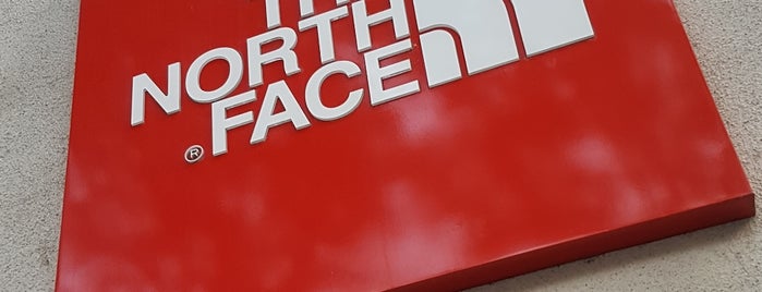 North Face Shop is one of تفلیس.