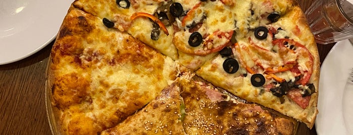 Tashir Pizza is one of Restaurants, Cafes.