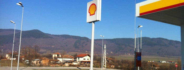 Shell is one of Бензиностанции Shell.
