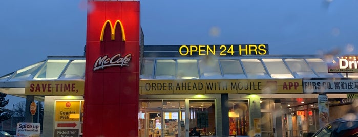 McDonald's is one of Lugares favoritos de FoodloverYYZ.