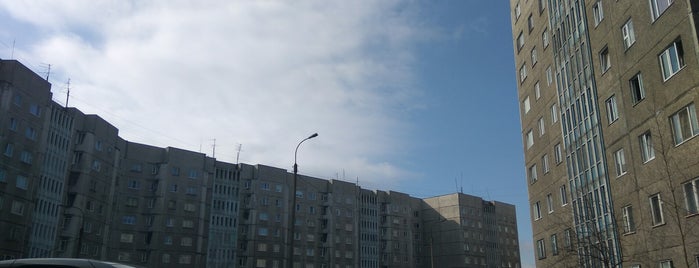 «Гора дураков» / Скальный is one of Мурманск.