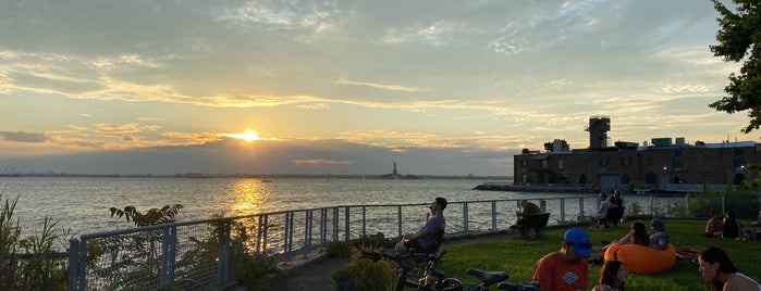 Pier 44 Waterfront Garden is one of NYC Sunset Spots.