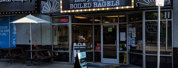 Henry Higgins Boiled Bagels is one of Locais salvos de Stacy.