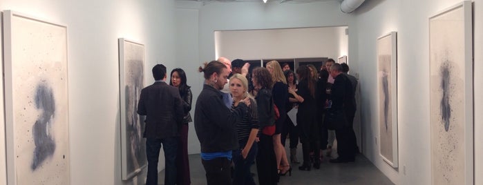 Marine Contemporary is one of LA Galleries.