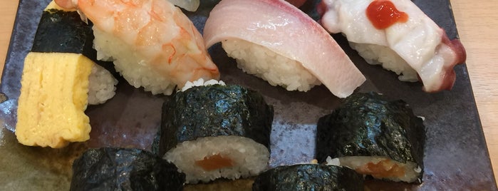 魚さかな is one of オススメのお寿司.