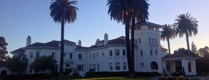 Dolce Hayes Mansion is one of Cheap San Jose Hotels.