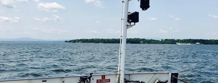 Lake Champlain Ferry is one of Orte, die David gefallen.