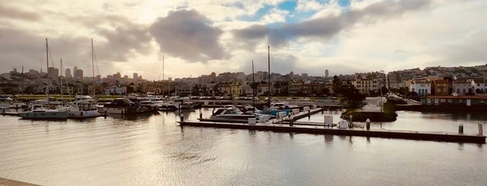 Golden Gate Yacht Club is one of America's Cup in San Francisco.