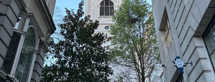 St Bride's Church is one of London City Churches.