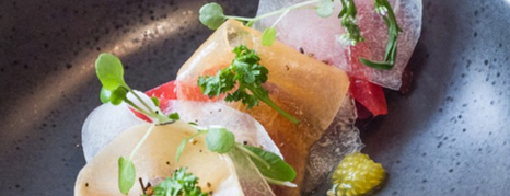 Onyx is one of Best luxury lunch menus in Budapest (2014).