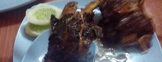 Iga bakar caplin is one of Kuliner.