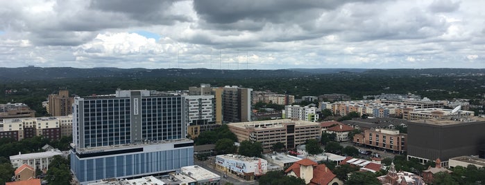 UT Tower Observation Deck is one of Tour of Austin and Central Texas.