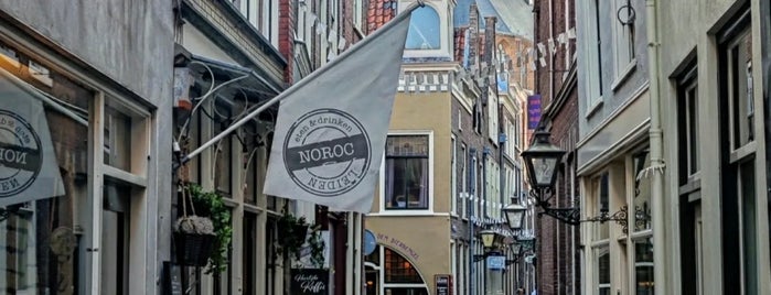 Breestraat is one of Leiden.