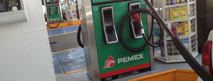 Pemex is one of Manuel’s Liked Places.