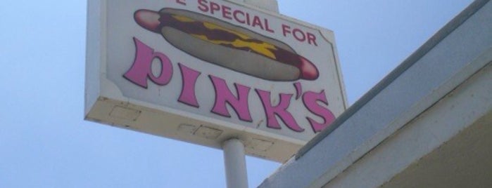 Pink's Hot Dogs is one of Orte, die Justin gefallen.