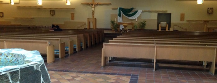 Our Lady of Lourdes Catholic Church is one of Locais curtidos por Justin.
