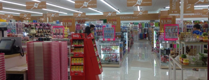 Daiso Japan is one of Locais curtidos por Lucas.