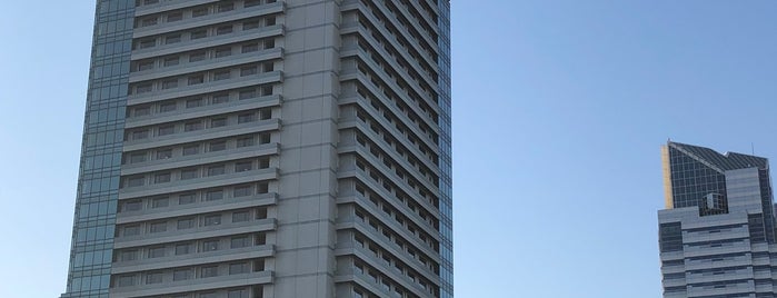 Hyatt Regency Osaka is one of Chris : понравившиеся места.