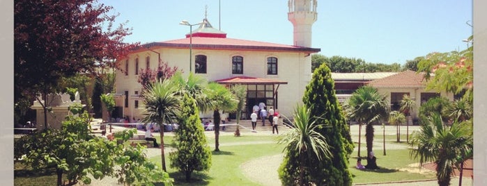 Sahil Camii is one of Hüseyin'in Beğendiği Mekanlar.