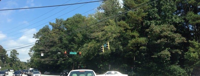 Briarcliff Rd And Clifton Rd is one of Posti che sono piaciuti a Chester.