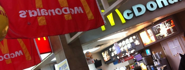 McDonald's is one of Lieux qui ont plu à Rodney.