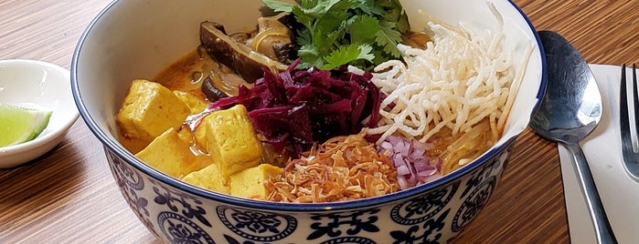 Mugi is one of Vegan restaurants in Toronto.