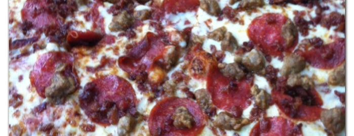 Little Caesars Pizza is one of The 15 Best Places for Pizza in Baton Rouge.