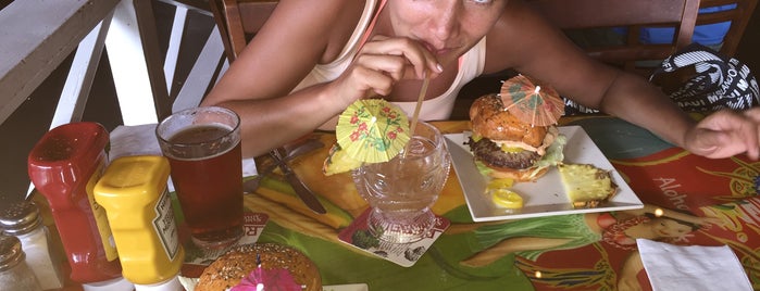 Cheeseburger •Waikiki• is one of Revisit.