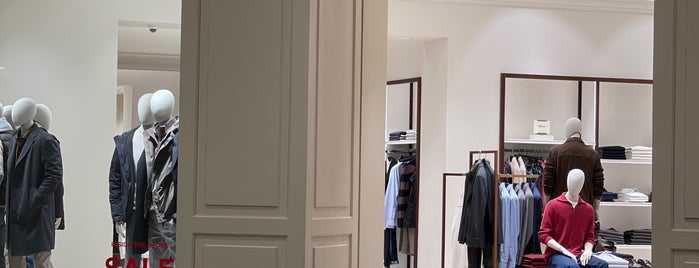 Massimo Dutti is one of Guide to Dubai's best spots.
