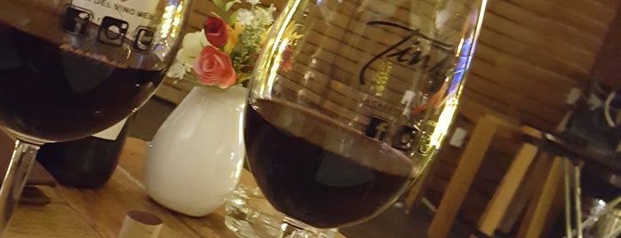 Tinto Mx is one of Ferさんのお気に入りスポット.