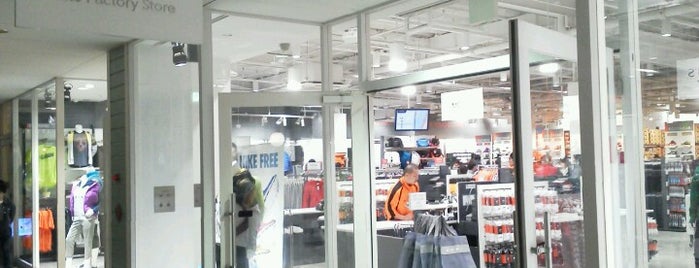 nike store in opry mills mall