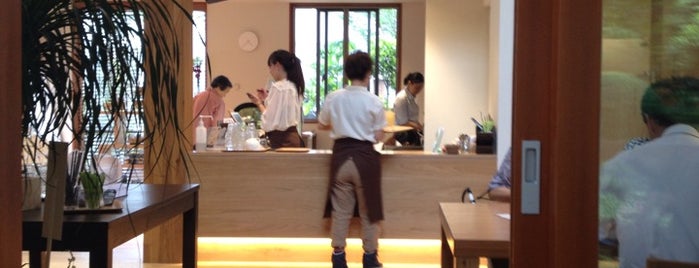 野菜倶楽部 oto no ha Café is one of Tempat yang Disukai norikof.