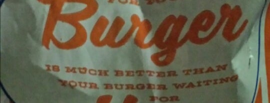 Whataburger is one of Locais curtidos por Roger.