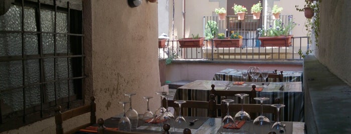La Cova de la Cinglera is one of Restaurants.