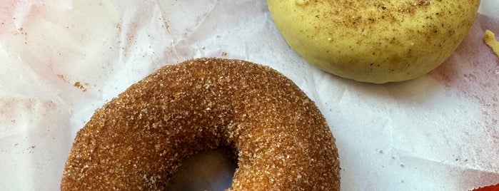 Federal Donuts is one of Breakfast Spots.