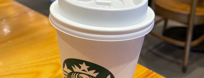 Starbucks is one of グルメ.