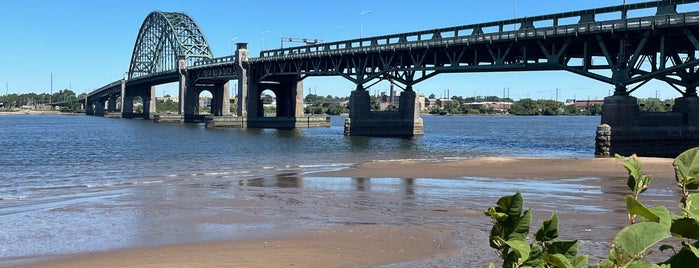 Palmyra Cove Nature Park is one of Philly.