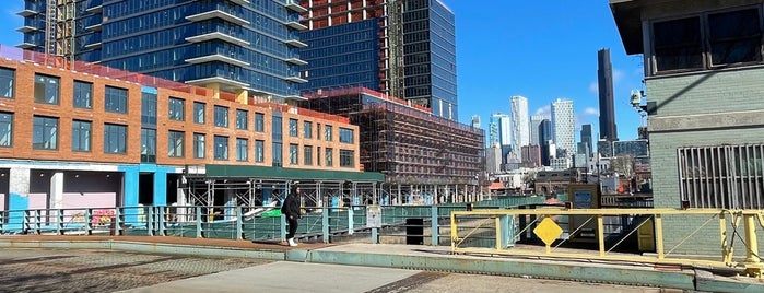 Union Street Bridge is one of NYC Dept of Transportation Bridges.