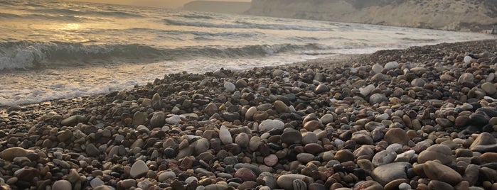 Kourion Beach is one of Lugares favoritos de Nataliya.