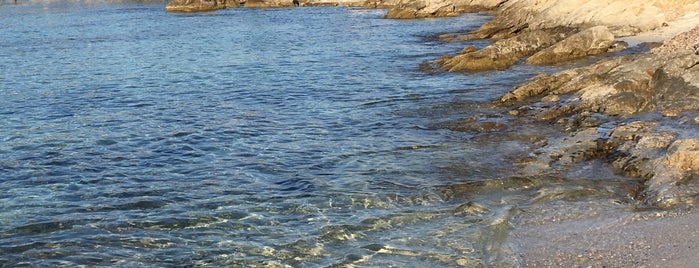 Karidi Beach is one of Posti che sono piaciuti a Nataliya.