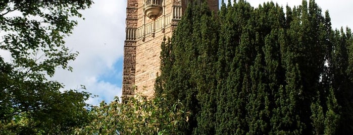 Cabot Tower is one of Locais salvos de Serradura.