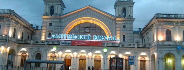 Площадь Балтийского вокзала is one of Lugares favoritos de Александр.