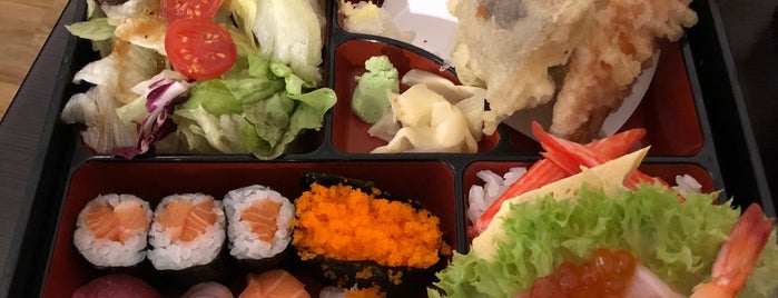 eat Tokyo is one of Düsseldorf: Japanese Eats.