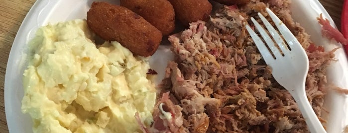 Little Pigs Bar-B-Q is one of The 15 Best Places That Are Good for a Quick Meal in Myrtle Beach.